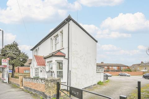undefined, Shernhall Street, Walthamstow, Walthamstow, London, E17