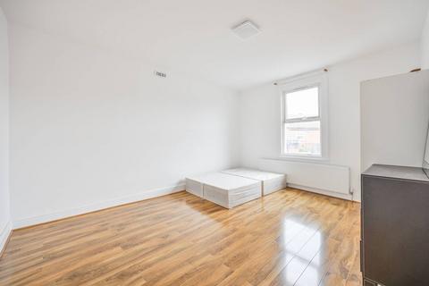 undefined, Shernhall Street, Walthamstow, Walthamstow, London, E17