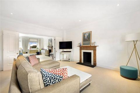 3 bedroom flat for sale, Cranley Gardens, South Kensington, SW7