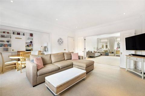 3 bedroom flat for sale, Cranley Gardens, South Kensington, SW7