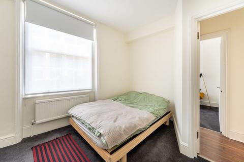 2 bedroom flat for sale, Kensington Gardens Square, Bayswater, London, W2