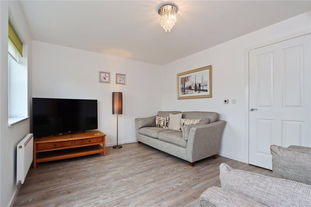 Living Room Pic 3