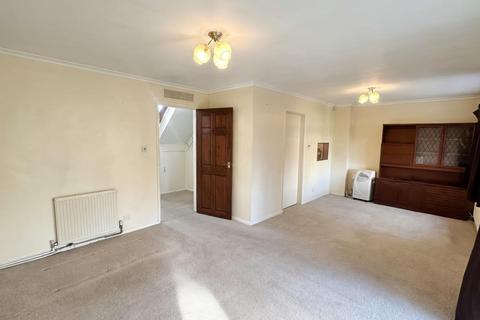 undefined, Obelisk Rise, Kingsthorpe, Northampton NN2