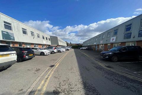 Office to rent, Marsack St Reading RG4 5AP