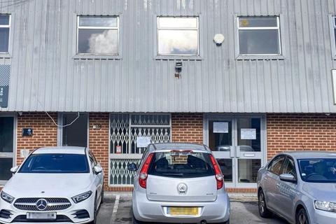 Office to rent, Marsack St Reading RG4 5AP