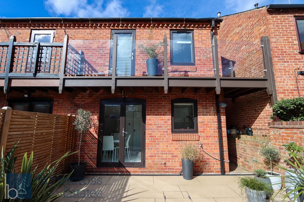 Rear Balcony