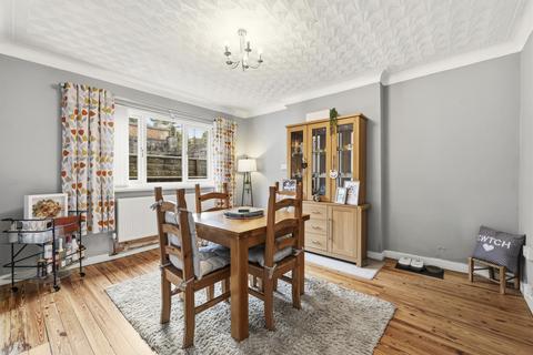 undefined, Hillcrest, Pentwyn, Neath, SA11 1YW