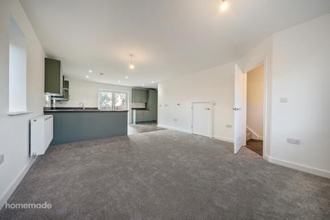 3 bedroom semi-detached house for sale, 55 Centurion Drove, Long Sutton PE12