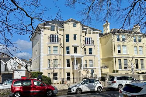 2 bedroom apartment for sale, Trinity Trees, Eastbourne, East Sussex, BN21