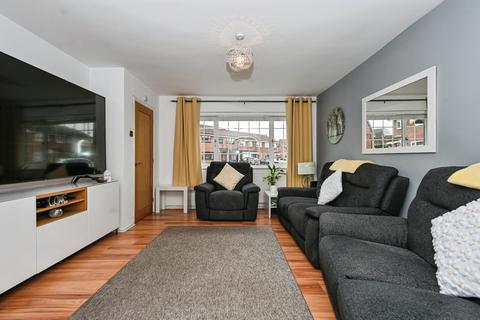 undefined, Muirfield Close, Warrington, WA2