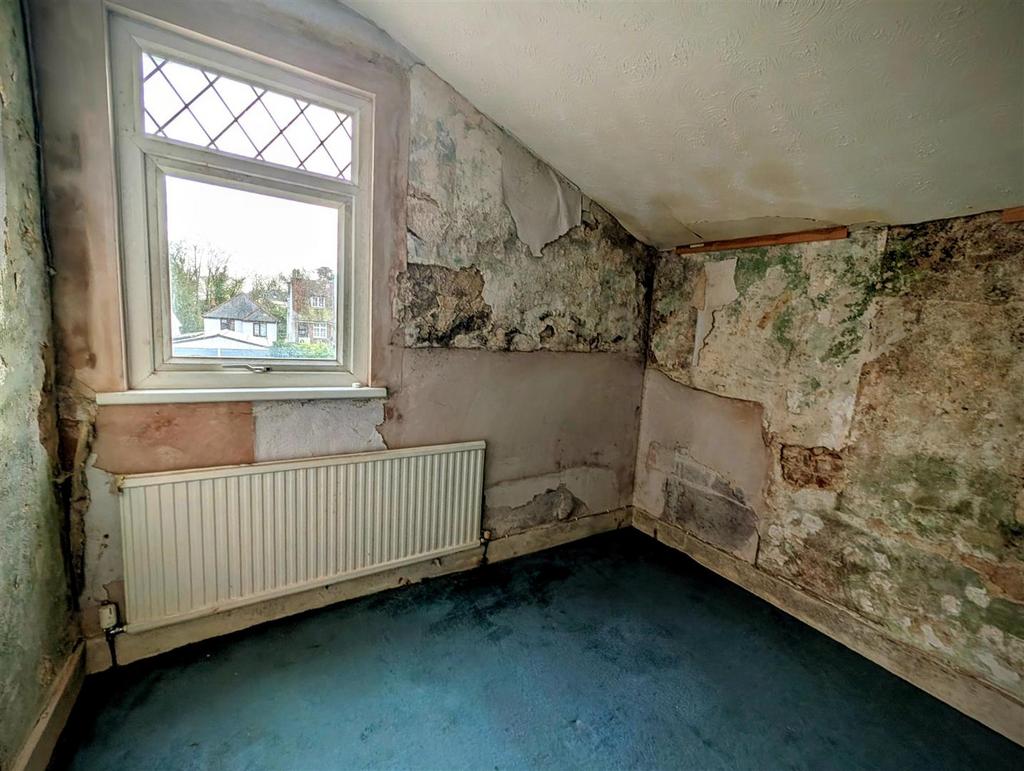 Second bedroom