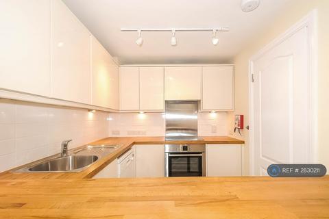 undefined, Sandrock House, Tunbridge Wells, TN2