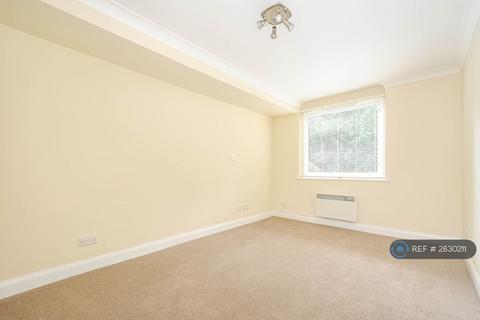 undefined, Sandrock House, Tunbridge Wells, TN2