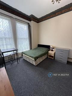 undefined, New Chester Road, Wirral, CH62