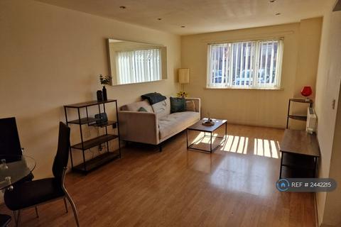 undefined, The Bails, Worsley, Manchester, M28