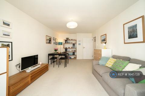 2 bedroom flat to rent, Thames Heights, London, SE1