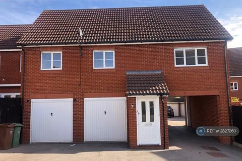 2 bedroom flat to rent, Carillon Close, Hoo, Rochester, ME3