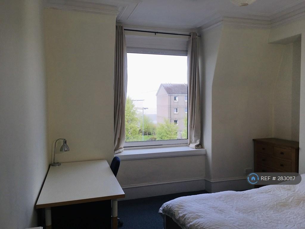 Double Bedroom 3