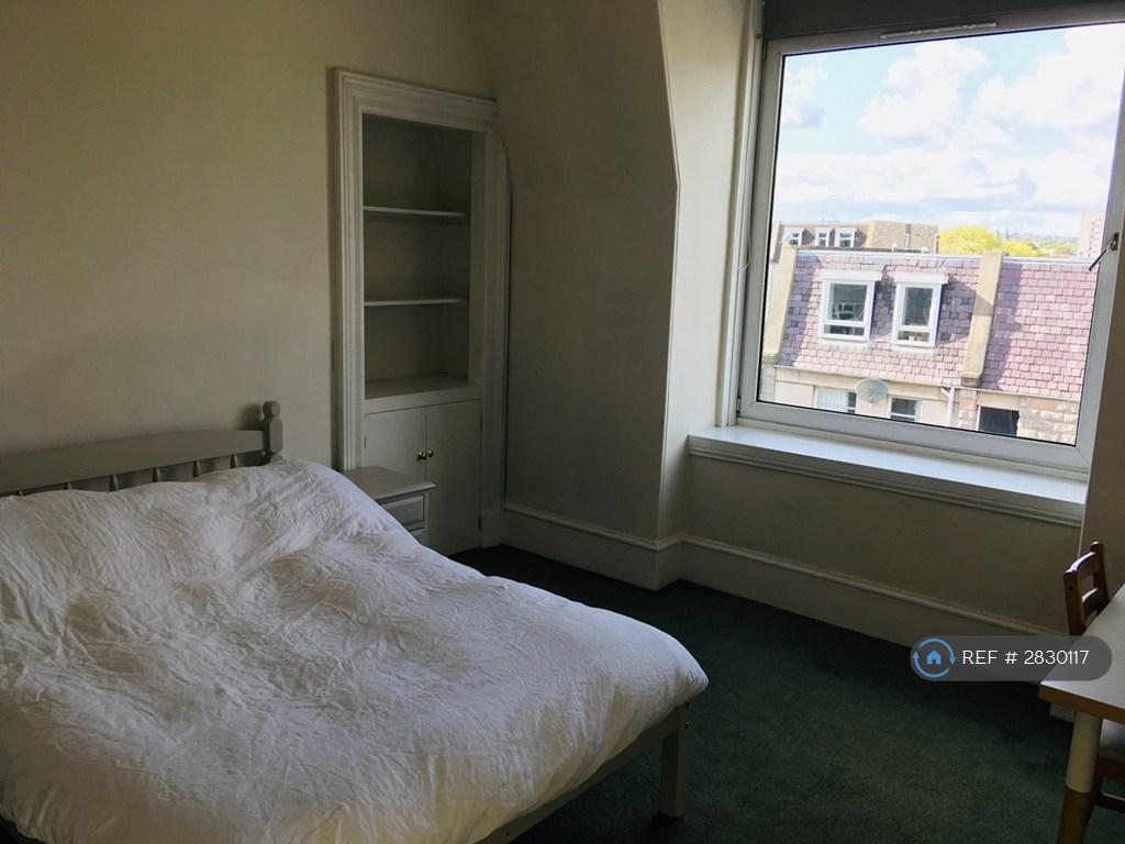 Double Bedroom 1