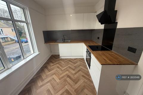 1 bedroom flat to rent, Norman Road, Paignton, TQ3