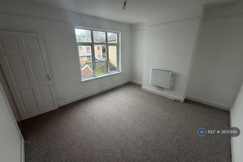 1 bedroom flat to rent, Norman Road, Paignton, TQ3