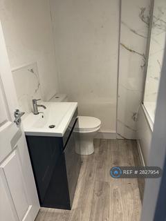1 bedroom flat to rent, Main St, Frodsham, WA6
