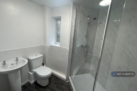 2 bedroom flat to rent, Redgrave Close, Gateshead, NE8