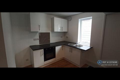 1 bedroom flat to rent, High Street, Haverfordwest, SA61
