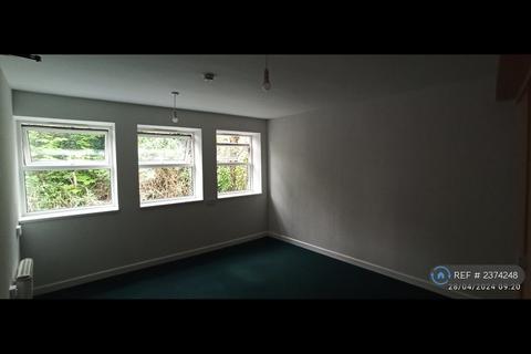 1 bedroom flat to rent, High Street, Haverfordwest, SA61
