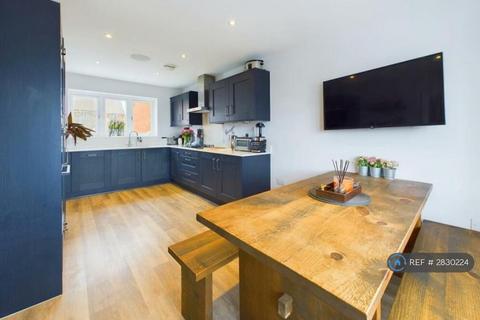 3 bedroom detached house to rent, Villard Close, Glos, GL19