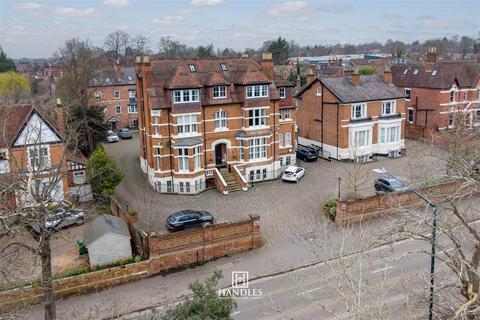 undefined, Warwick New Road, Leamington Spa