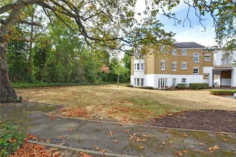 undefined, Cedars Close, Belmont Hill, Lewisham, London, SE13