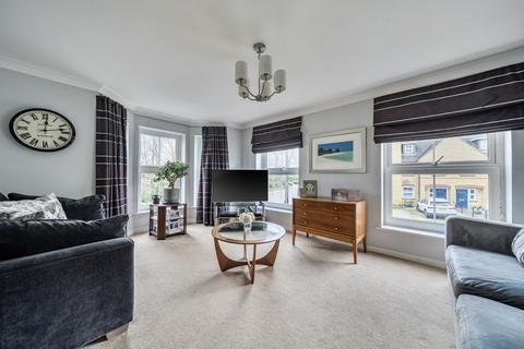 4 bedroom semi-detached house for sale, Footscray Road, London SE9