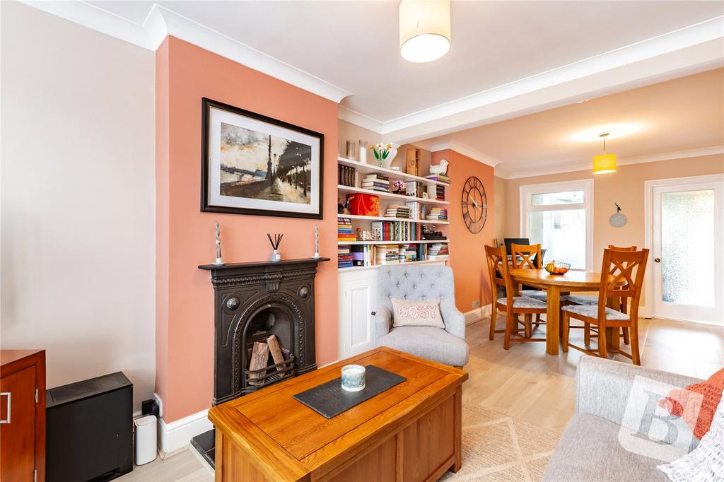 Living/Dining Room