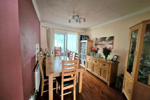 undefined, Gloucester Crescent, Delapre NN4