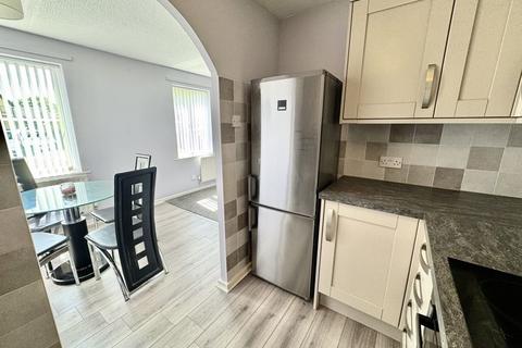2 bedroom apartment to rent, Blucher Road, North Shields NE29