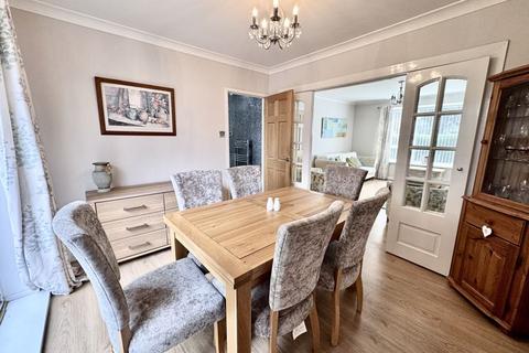5 bedroom house for sale, Chiltern Road, North Shields NE29