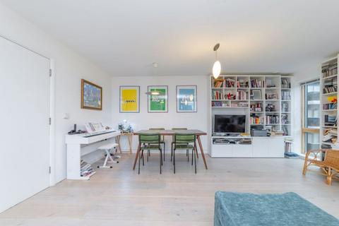 2 bedroom apartment to rent, Handsel Road, NW6 - TWO DOUBLE BEDS, TWO BATH, ROOF TERRACE