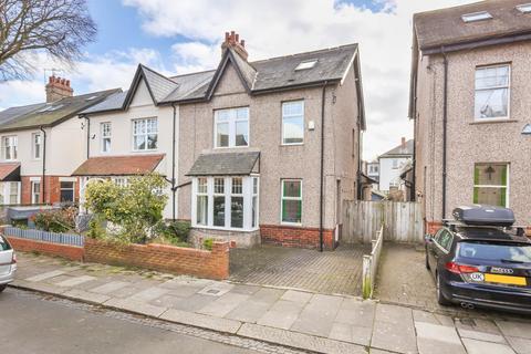 4 bedroom semi-detached house for sale, Elmfield Gardens, Gosforth, Newcastle Upon Tyne