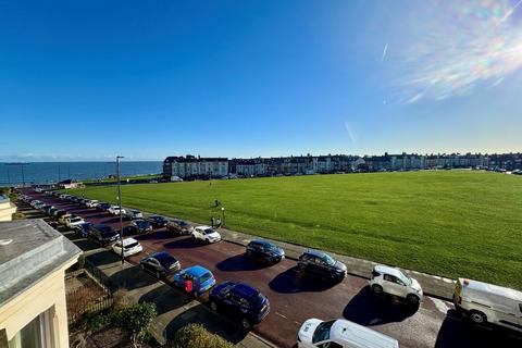 2 bedroom flat for sale, Percy Park, Tynemouth NE30
