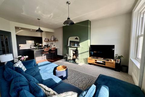 2 bedroom flat for sale, Percy Park, Tynemouth NE30