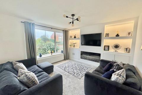 4 bedroom semi-detached house for sale, Beresford Road, Cullercoats NE30