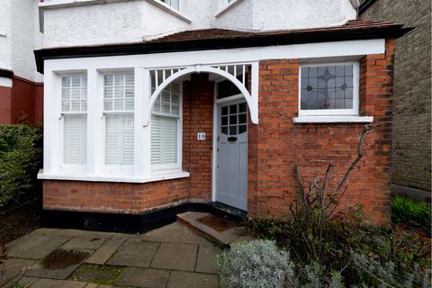 4 bedroom semi-detached house for sale, Limes Avenue, London, N12