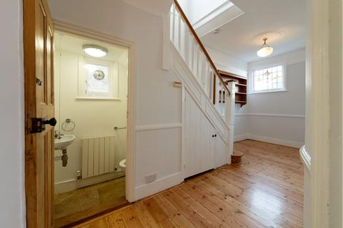 4 bedroom semi-detached house for sale, Limes Avenue, London, N12
