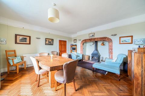 undefined, Balls Farm Road, Exeter