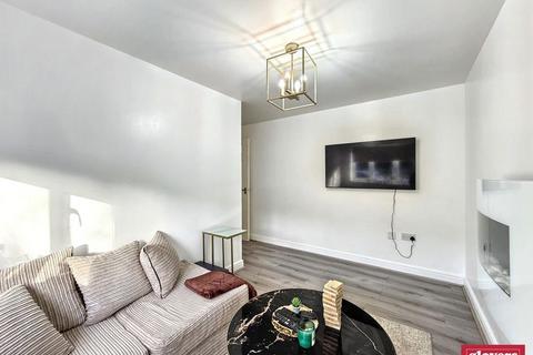 2 bedroom ground floor flat for sale, Maypole Close, Maypole, Birmingham, B14
