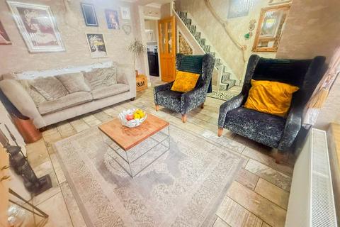 3 bedroom semi-detached house for sale, Quincey Drive, Birmingham, B24 9LX