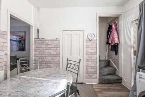 3 bedroom terraced house for sale, Dundas Road, Sheffield, S9
