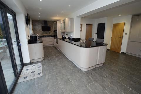 3 bedroom bungalow for sale, 183 Witham Road, Woodhall Spa