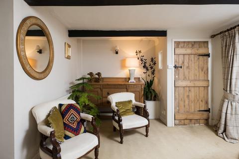 2 bedroom cottage for sale, High Street, Helmsley YO62